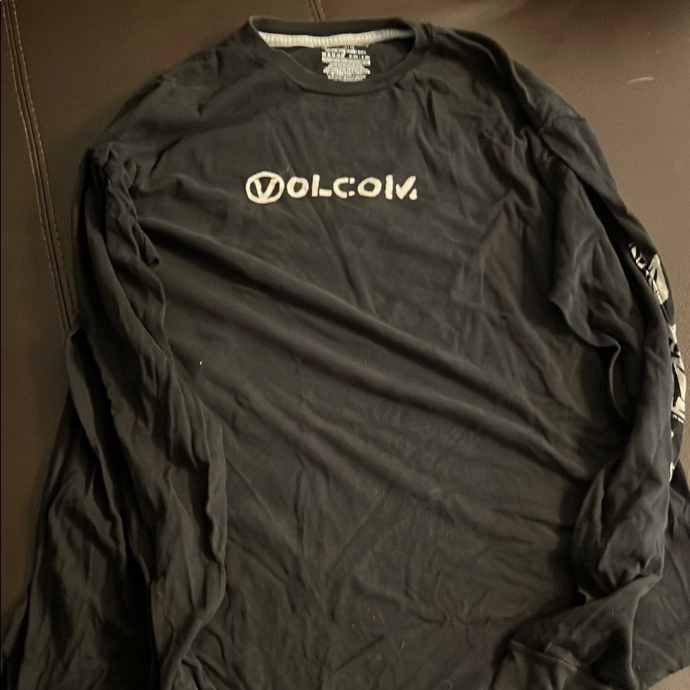 Volcom Black Long Sleeve Tee with Crew Neck